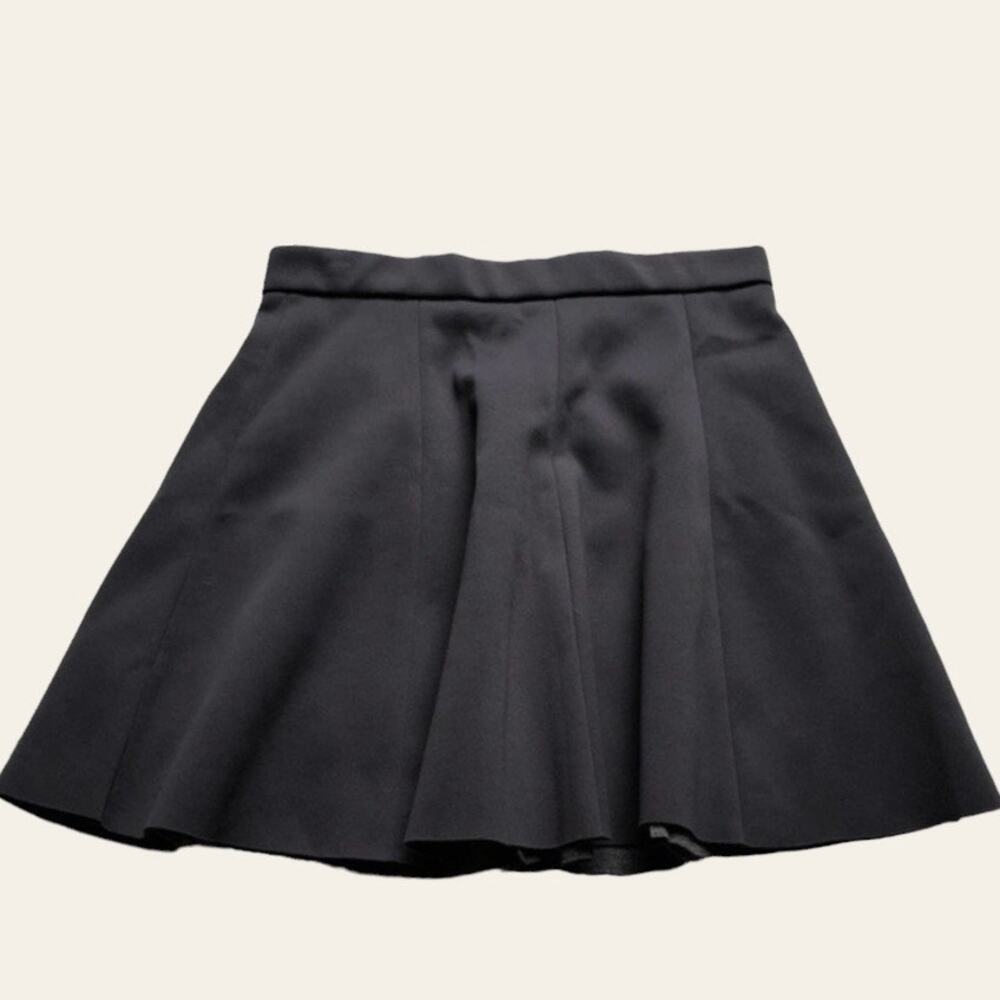 Forever 21 | gray skater skirt size small
